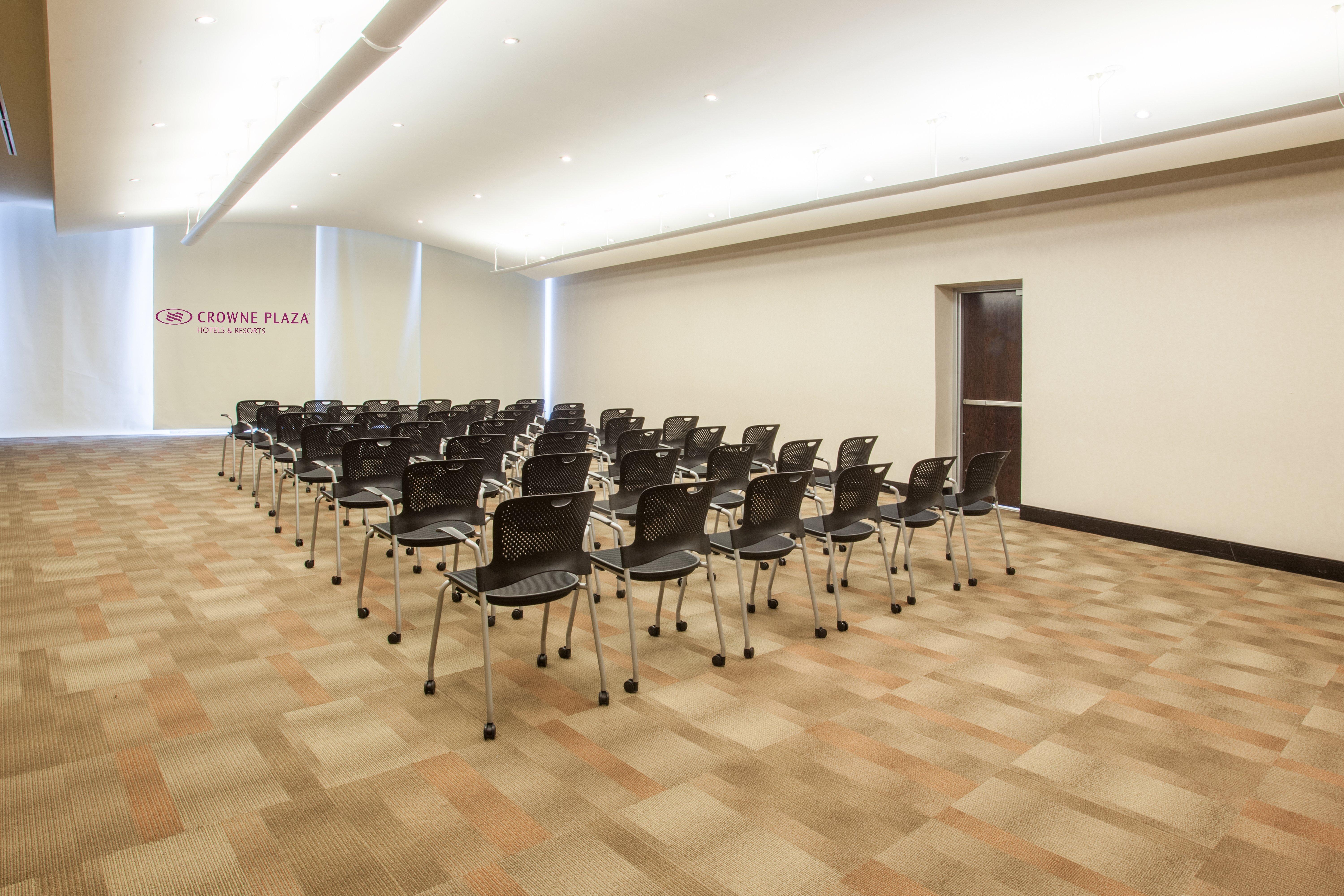 Crowne Plaza Leon By Ihg Hotel Exterior foto