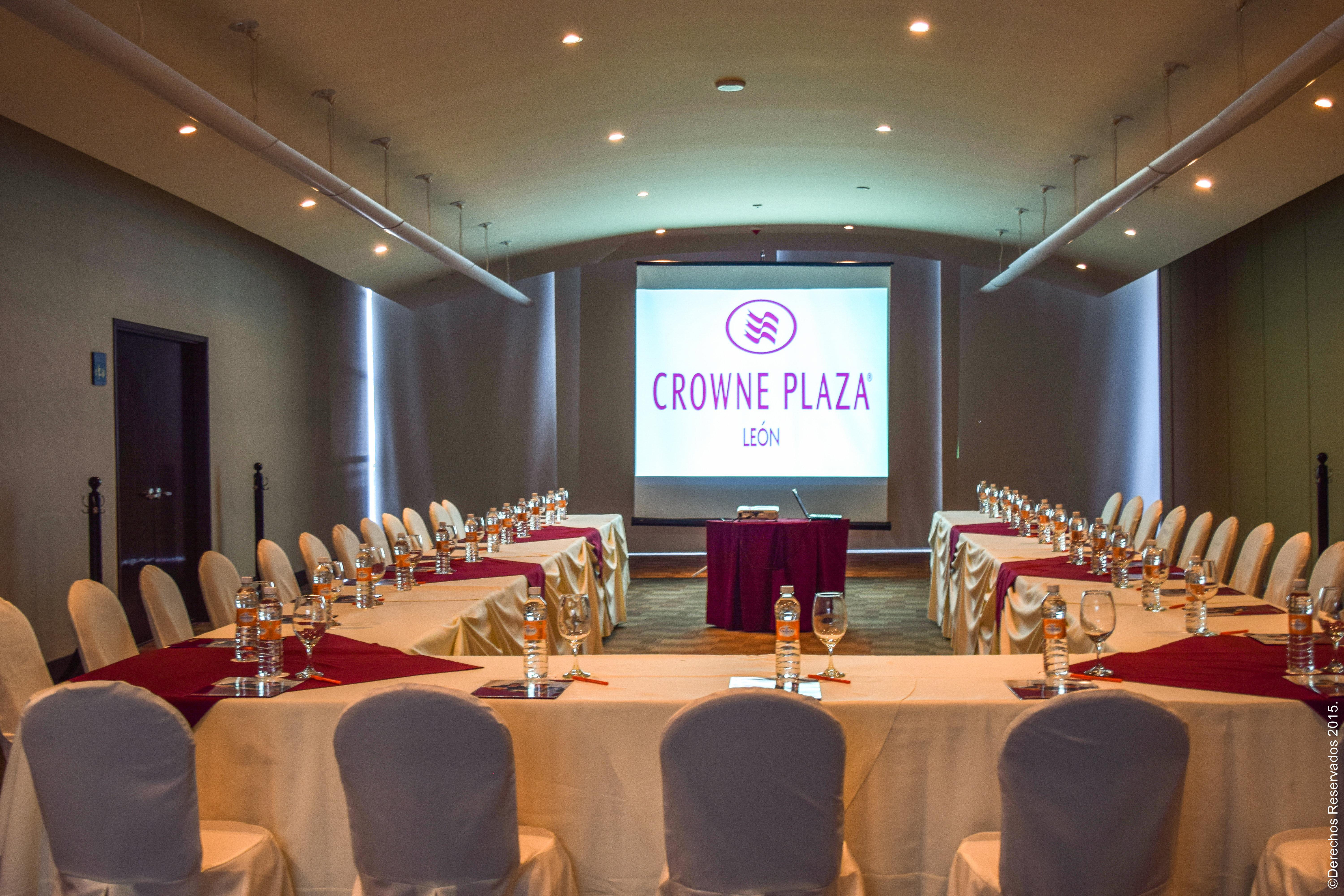 Crowne Plaza Leon By Ihg Hotel Exterior foto