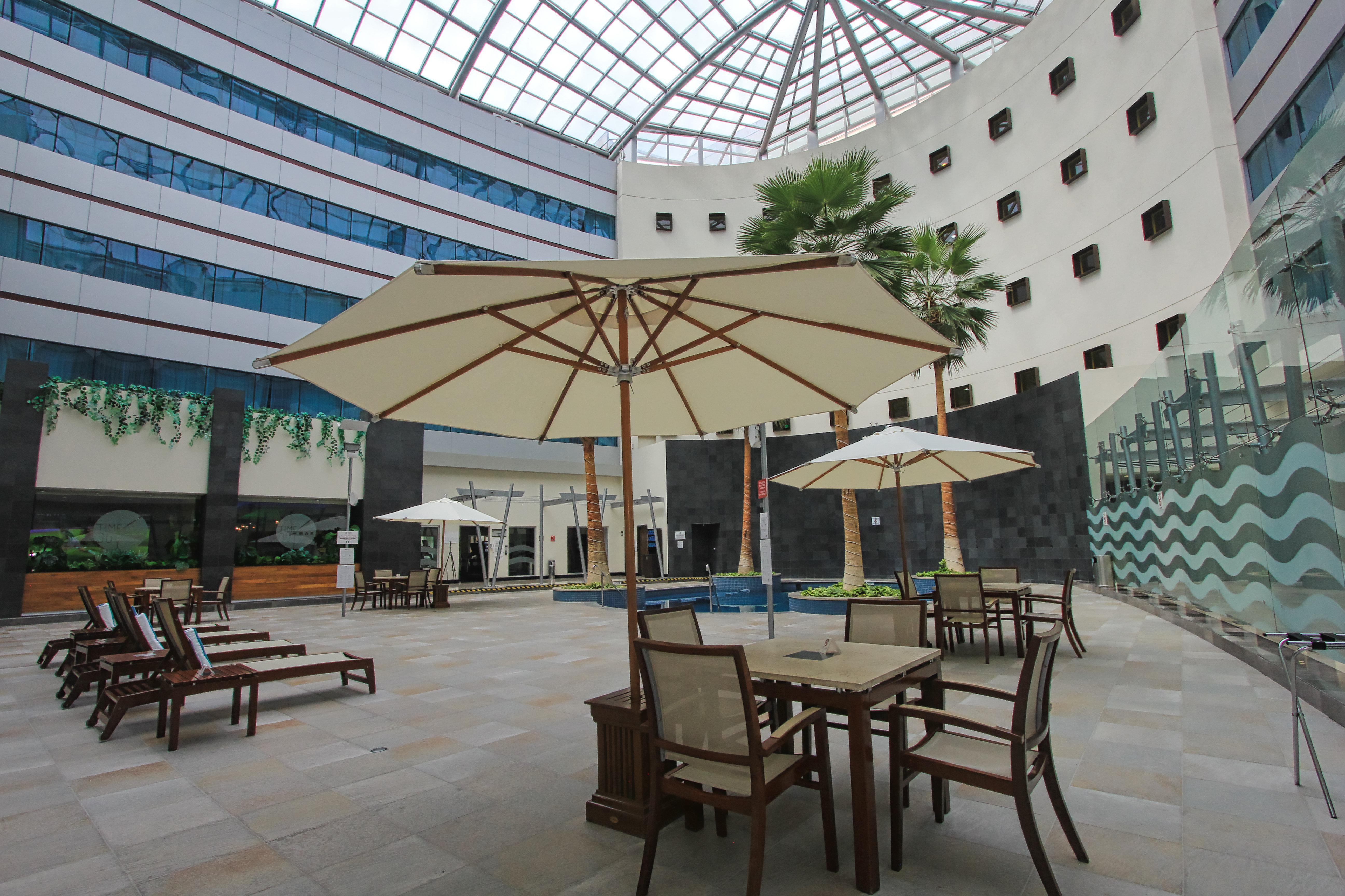 Crowne Plaza Leon By Ihg Hotel Exterior foto